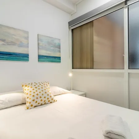 Apartament Flatguest Leon Y Castillo + Centre + 1 Bdr + Wifi